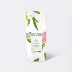 Jersey Knit Reversible Baby Blanket Floral - Cloud Island™ - White 5 Jersey Knit Reversible Baby Blanket Floral - Cloud Island™ - White -Little Kingdom Nursery GUEST 3c24ceb1 8347 42cd bf95 9b9f632b5951