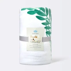 Activity Playmat - Cloud Island™ Green -Little Kingdom Nursery GUEST 89eefb8e 7f4d 4840 97bb e61df76b083c