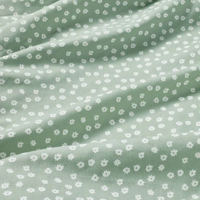 Cotton Fitted Crib Sheet - Daisies Green - Cloud Island™ 2 Cotton Fitted Crib Sheet - Daisies Green - Cloud Island™ - Image 2